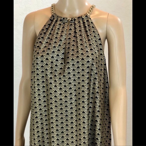 Michael Kors Delicate & Elegant High-Low Dress With A Chain Neckline - Picture 2 of 5